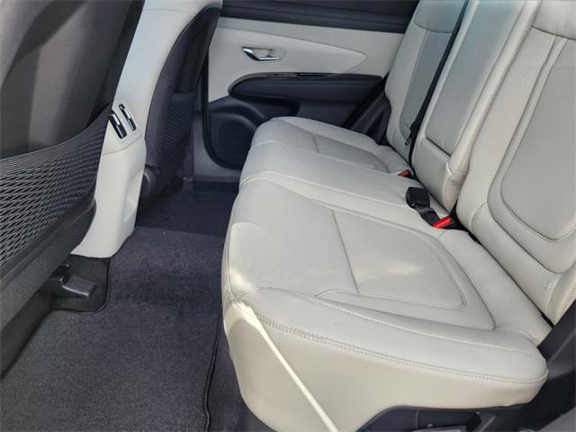 new 2025 Hyundai TUCSON Hybrid car, priced at $39,623