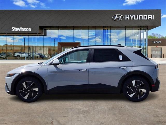 new 2025 Hyundai IONIQ 5 car, priced at $44,995