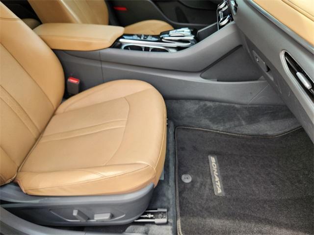 used 2021 Hyundai Sonata Hybrid car, priced at $18,700