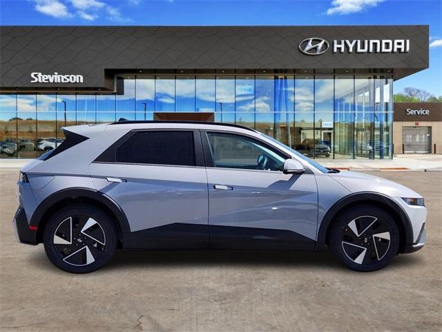 new 2025 Hyundai IONIQ 5 car, priced at $47,894