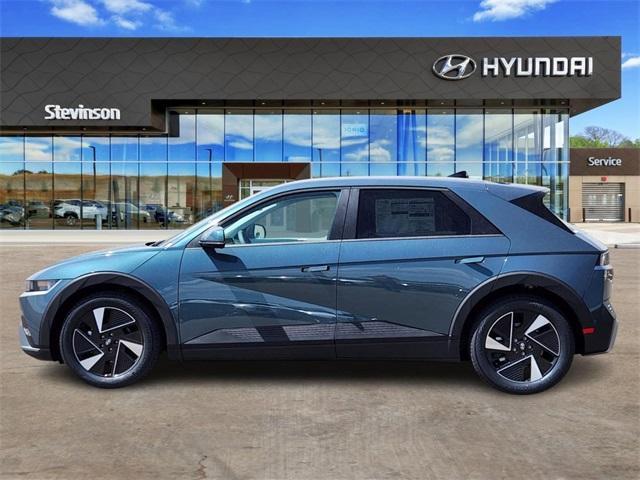 new 2025 Hyundai IONIQ 5 car, priced at $44,574