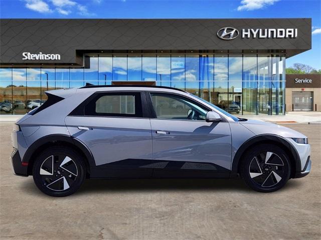new 2025 Hyundai IONIQ 5 car, priced at $44,923