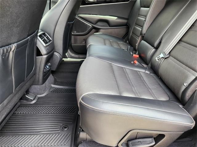 used 2018 Kia Sorento car, priced at $17,990