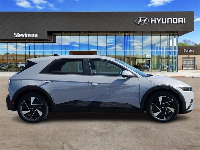 new 2025 Hyundai IONIQ 5 car, priced at $45,014
