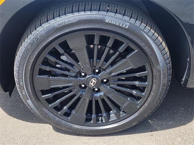 new 2025 Hyundai SANTA FE HEV car, priced at $45,928