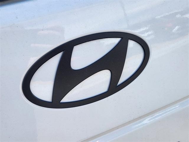 new 2025 Hyundai SANTA FE HEV car, priced at $45,928