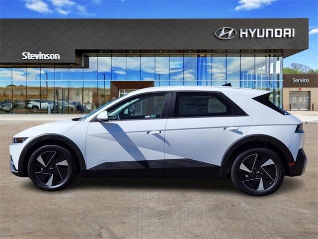 new 2025 Hyundai IONIQ 5 car, priced at $44,658