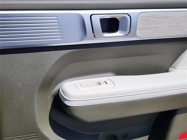 new 2025 Hyundai SANTA FE HEV car, priced at $47,059