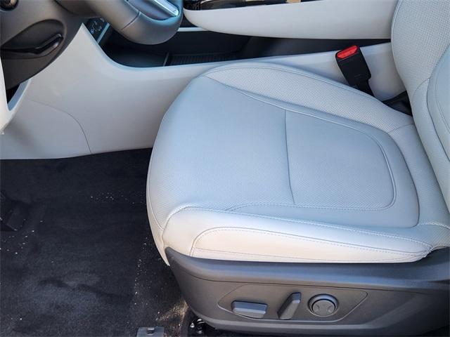 new 2025 Hyundai TUCSON Hybrid car, priced at $36,437