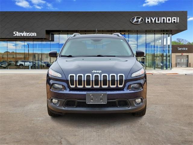 used 2015 Jeep Cherokee car, priced at $10,900