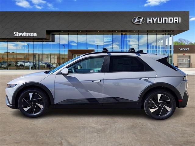 new 2025 Hyundai IONIQ 5 car, priced at $48,174