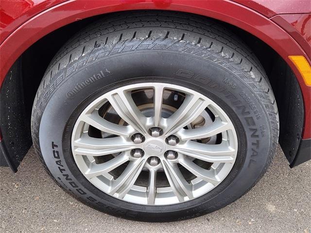 used 2018 Cadillac XT5 car, priced at $17,990