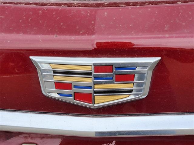 used 2018 Cadillac XT5 car, priced at $17,990