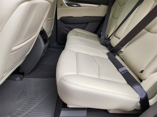used 2018 Cadillac XT5 car, priced at $17,990