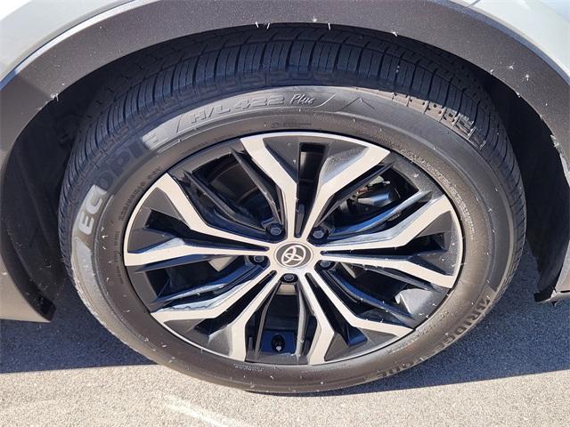 used 2024 Toyota Crown car, priced at $38,300