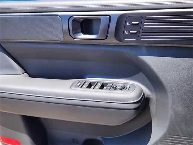 new 2025 Hyundai SANTA FE HEV car, priced at $48,773