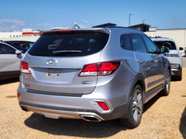 used 2018 Hyundai Santa Fe car, priced at $17,900