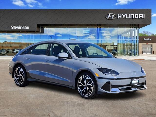 new 2025 Hyundai IONIQ 6 car, priced at $42,724