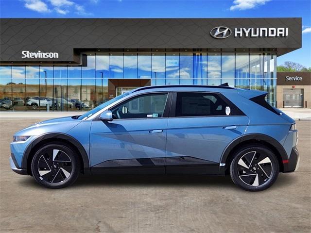 new 2025 Hyundai IONIQ 5 car, priced at $47,447