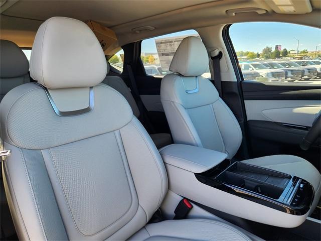 new 2025 Hyundai TUCSON Hybrid car, priced at $39,897