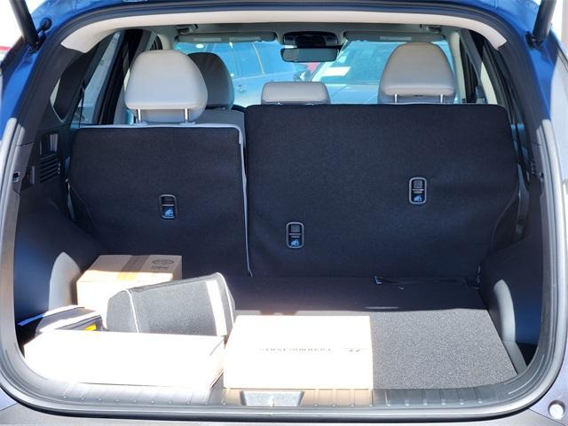 new 2025 Hyundai TUCSON Hybrid car, priced at $39,897