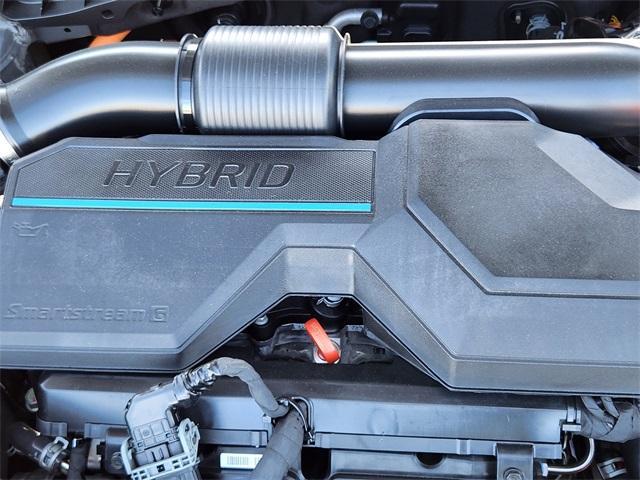 new 2025 Hyundai TUCSON Hybrid car, priced at $39,897