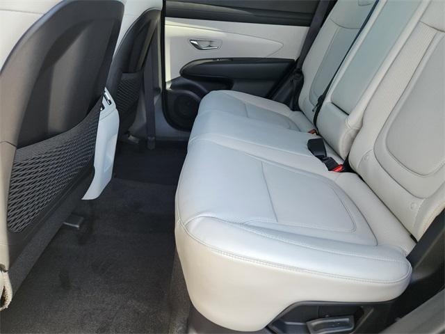new 2025 Hyundai TUCSON Hybrid car, priced at $36,458
