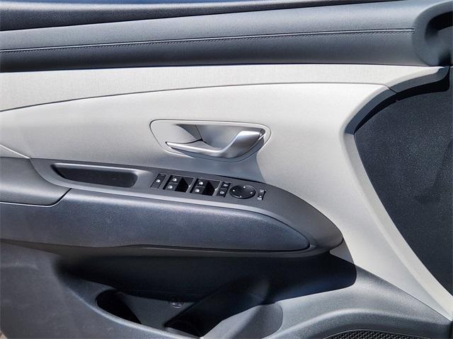 new 2025 Hyundai TUCSON Hybrid car, priced at $36,458