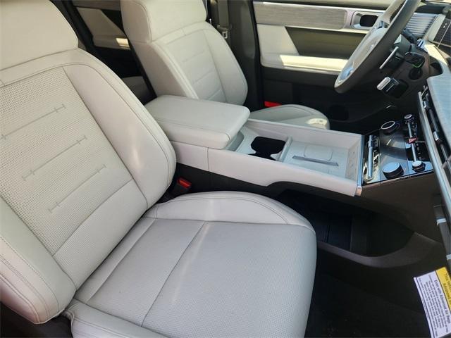 new 2025 Hyundai SANTA FE HEV car, priced at $46,129