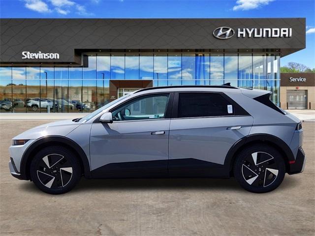 new 2025 Hyundai IONIQ 5 car, priced at $47,894
