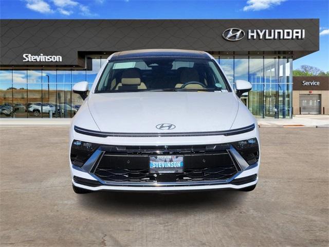 new 2025 Hyundai Sonata Hybrid car, priced at $36,044