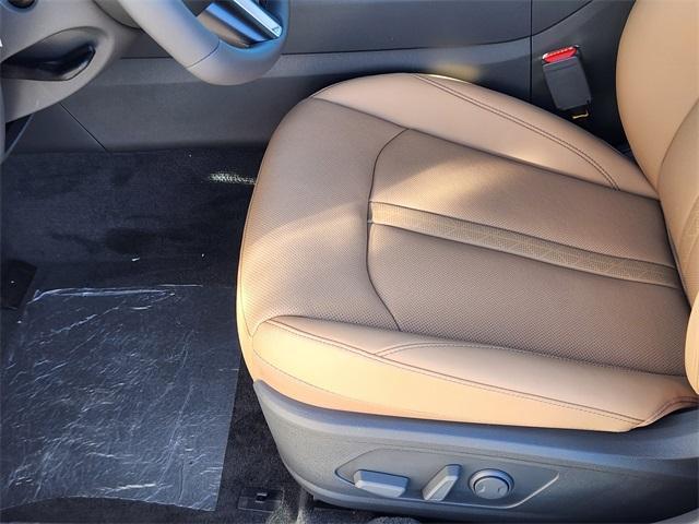 new 2025 Hyundai Sonata Hybrid car, priced at $36,044