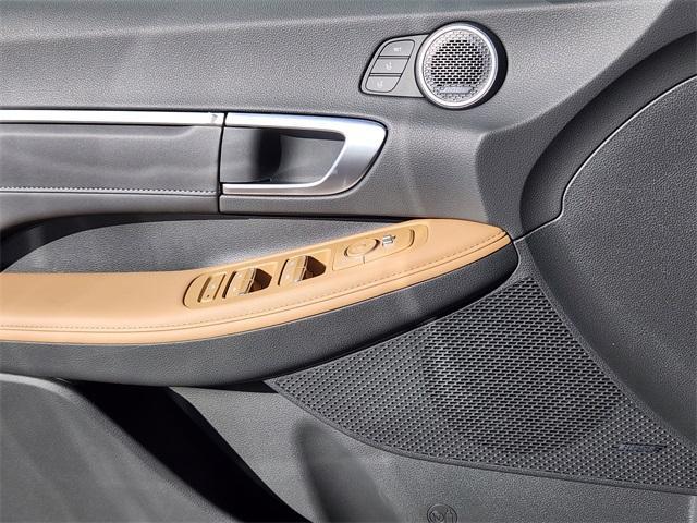 new 2025 Hyundai Sonata Hybrid car, priced at $36,044