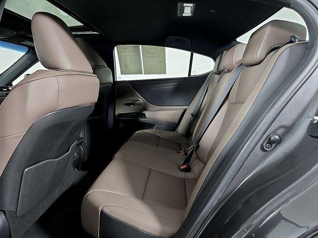 used 2025 Lexus ES 350 car, priced at $44,490