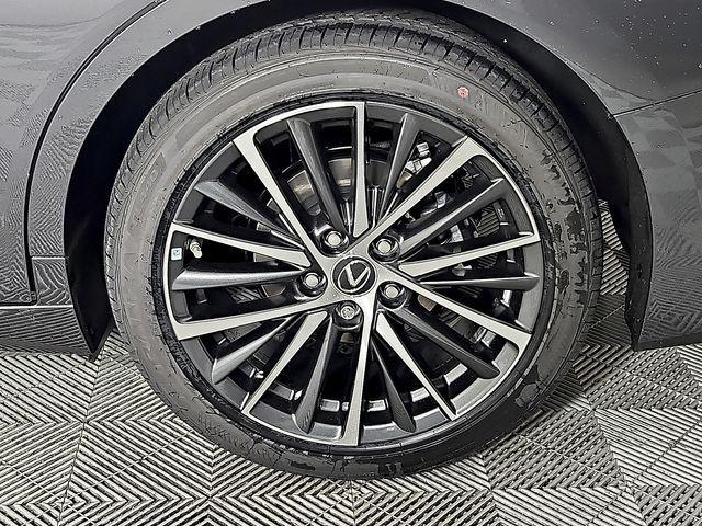 new 2025 Lexus ES 350 car, priced at $50,024