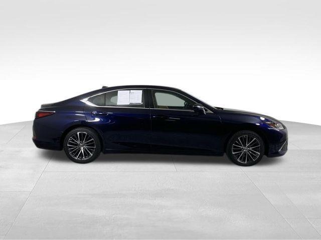 used 2022 Lexus ES 350 car, priced at $37,990