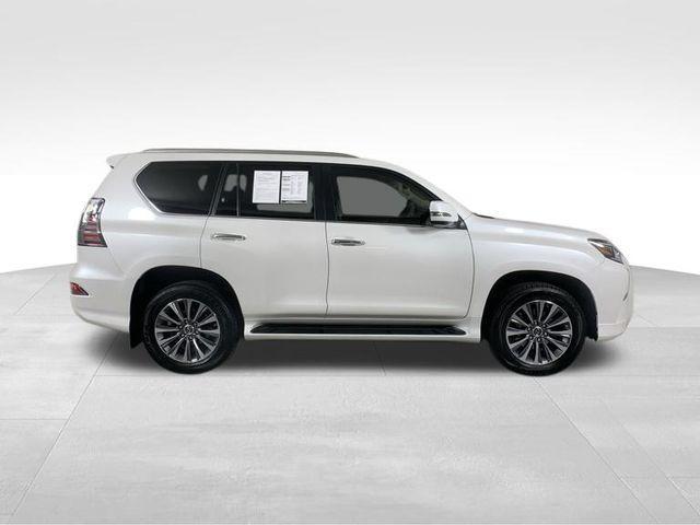 used 2023 Lexus GX 460 car, priced at $68,990