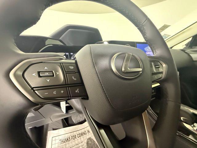 new 2025 Lexus NX 250 car, priced at $43,054