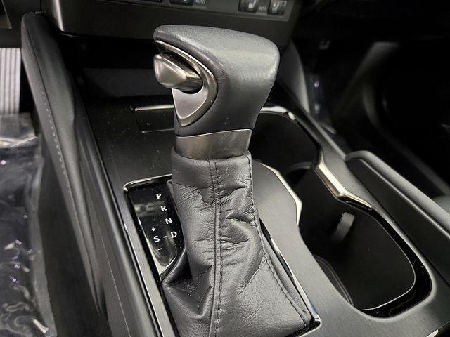 used 2024 Lexus ES 350 car, priced at $43,990