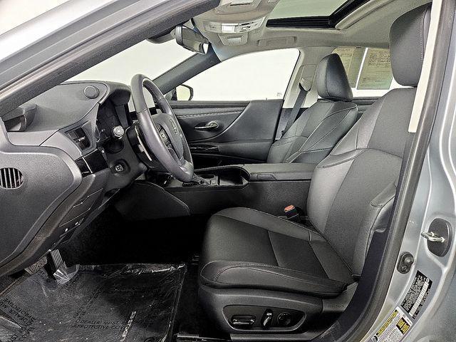 used 2024 Lexus ES 350 car, priced at $43,990