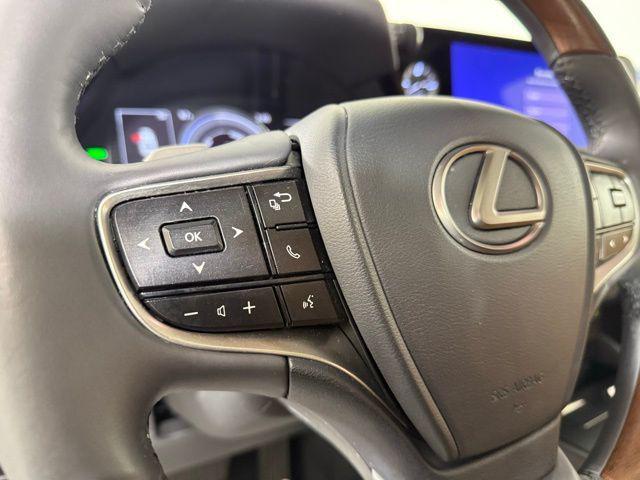 used 2023 Lexus ES 300h car, priced at $39,990