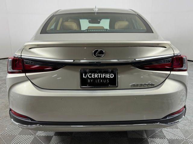 used 2023 Lexus ES 300h car, priced at $39,990