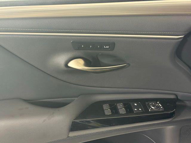 used 2023 Lexus ES 350 car, priced at $40,990