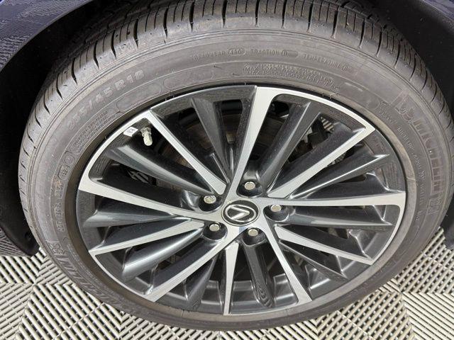 used 2024 Lexus ES 350 car, priced at $43,990