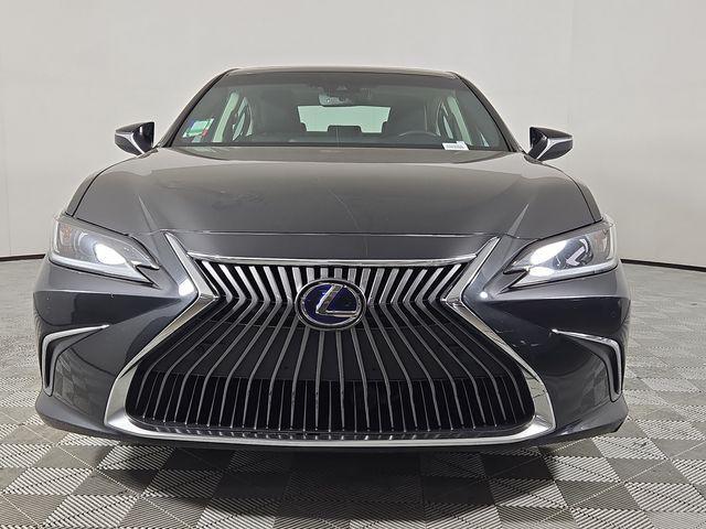 used 2021 Lexus ES 300h car, priced at $32,490
