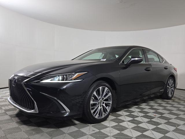used 2021 Lexus ES 300h car, priced at $32,490