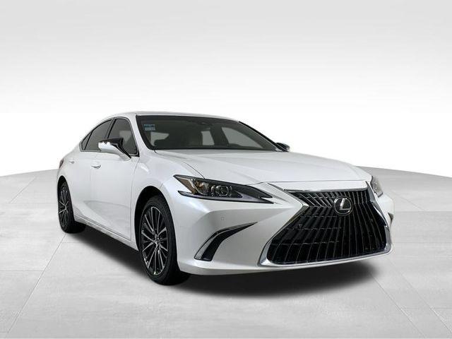 new 2024 Lexus ES 300h car, priced at $51,165