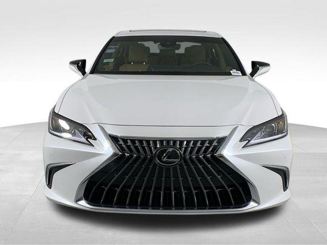 new 2024 Lexus ES 300h car, priced at $51,165