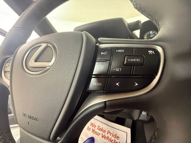 used 2024 Lexus ES 300h car, priced at $44,990
