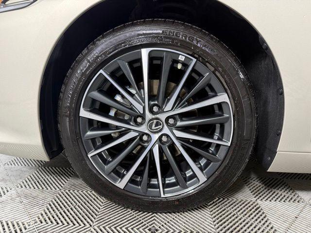 used 2025 Lexus ES 350 car, priced at $44,490